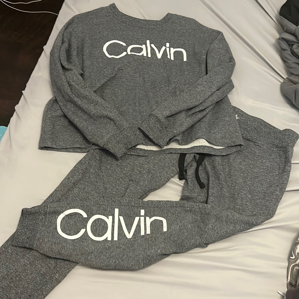 Calvin Klein sweatsuit